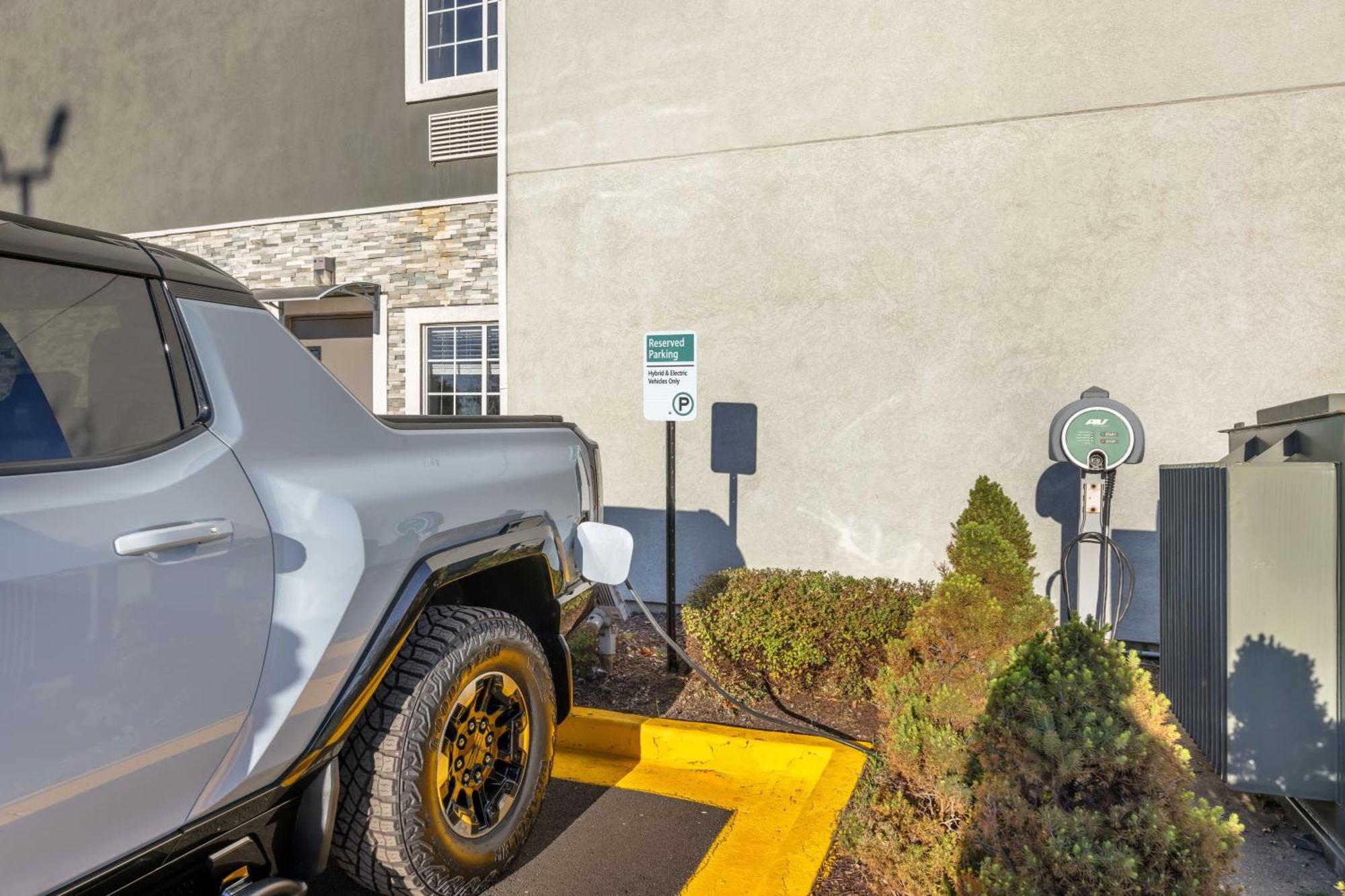 Country Inn & Suites By Radisson Bolingbrook, I-55 Eksteriør billede