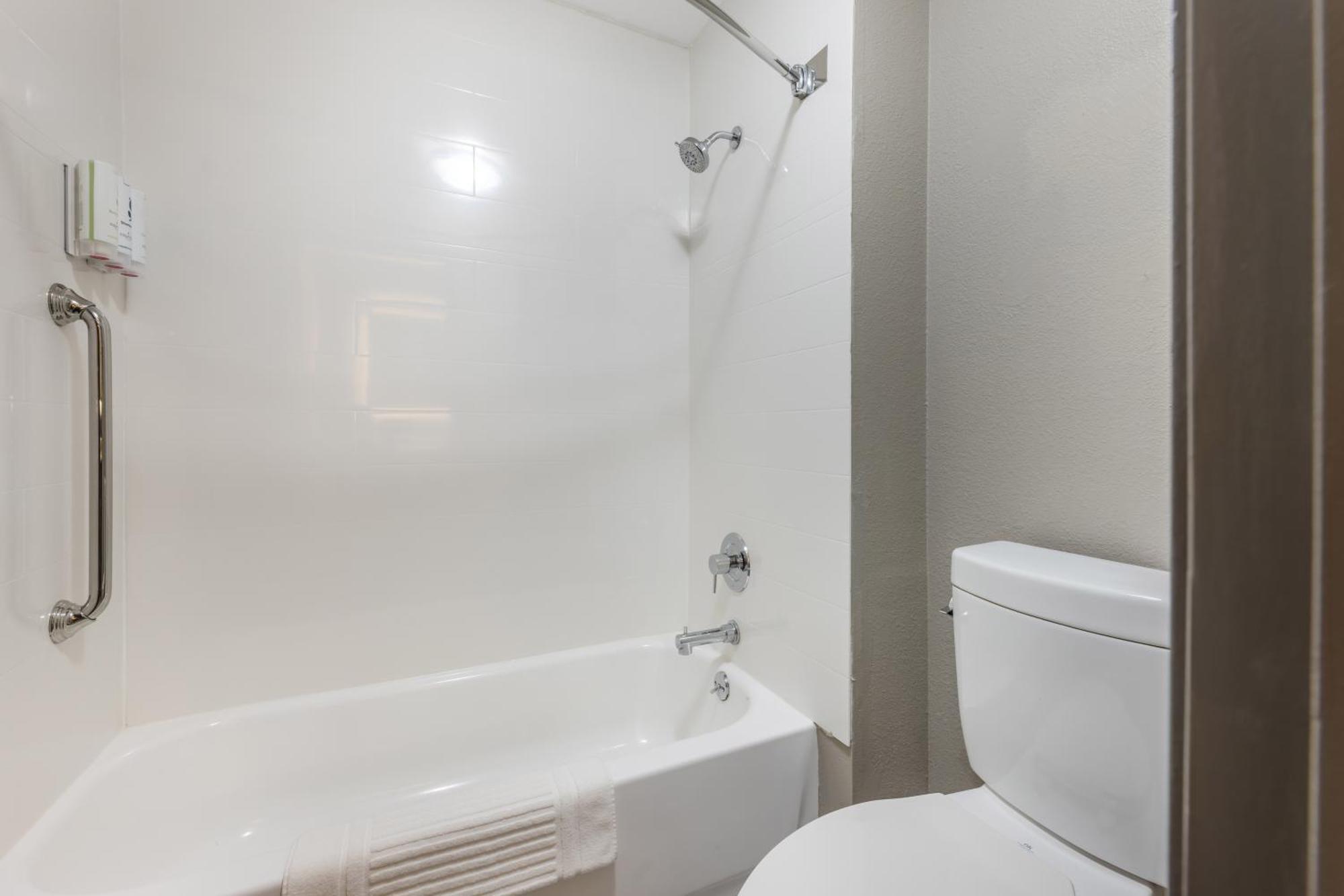 Country Inn & Suites By Radisson Bolingbrook, I-55 Eksteriør billede